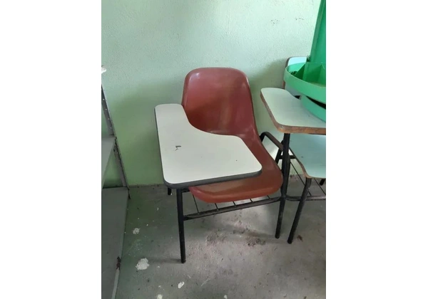 Cadeira Escolar