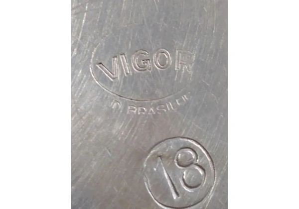 Conjunto de 4 potes de aluminio Vigor porta mantimentos