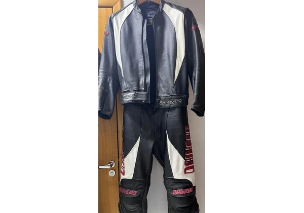 Conjunto para motociclista