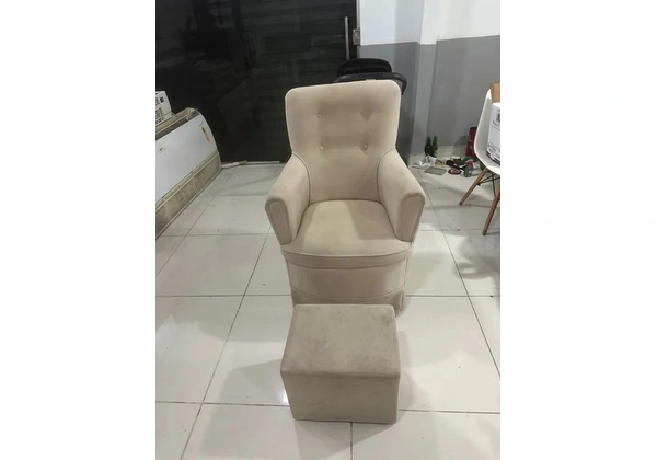 Poltrona de amamentação