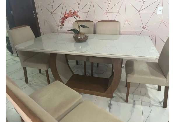 Mesa de jantar - 6 lugares