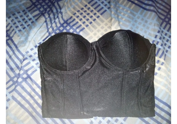 Crooped estilo corcelet nunca usado motivo não deu em mim !