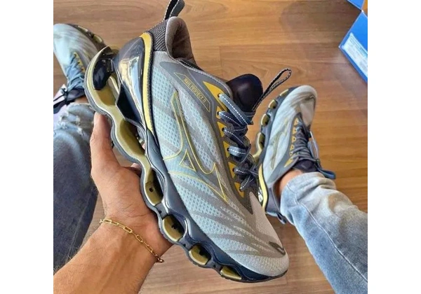 Lançamento mizuno pro 11 o mais topp do mercado