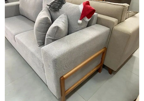 Promoção de Natal! Sofá Living 2m com Pés de Madeira Maciça