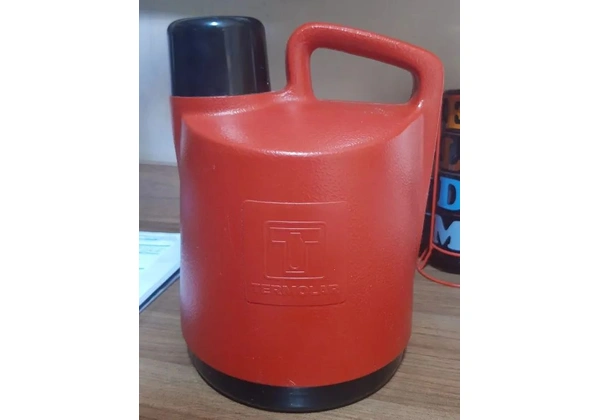 Garrafa térmica 3 litros