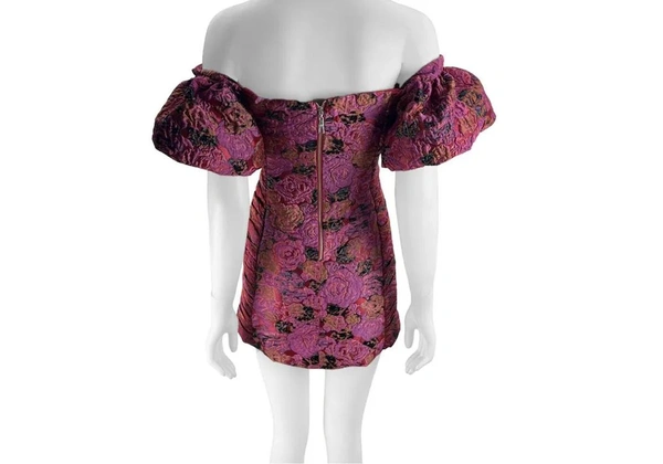 Vestido Floral Off-Shoulder byNV