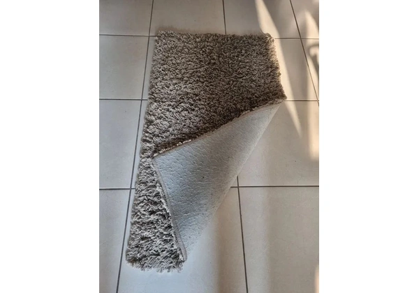 Tapete São Carlos Clemant fio Roselan Prata 1, 20 x 0, 66 metros com ACTIGARD.