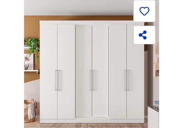 Guarda roupa casal branco espaçoso