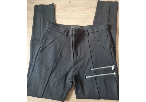 Calça Legging com elastano Zara (tam L)