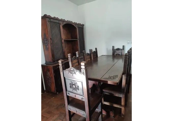 MESA E ORATÓRIO - MADEIRA MOGNO