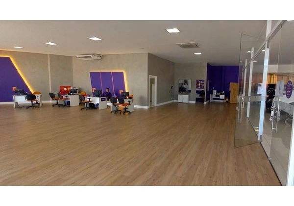 Piso vinílico instalado