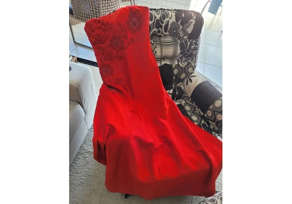 Vestido de festa vermelho