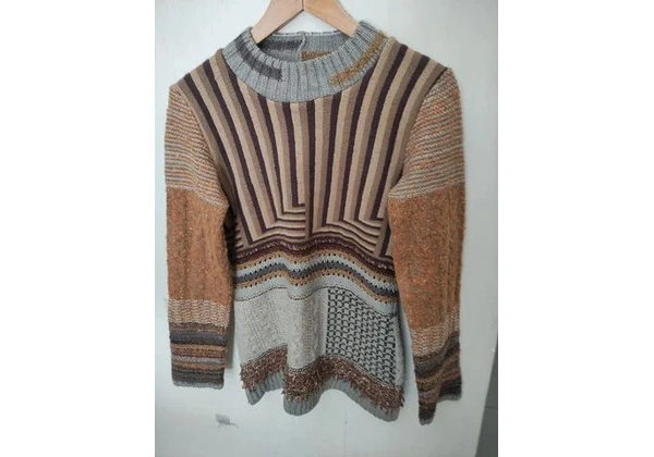 GRIFFANE cardigã Tam M ( até Tam 46) 140, 00<br>Altura 75cm<br>Largura até 60cm