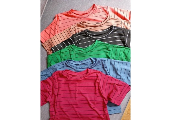 Cropped listrado