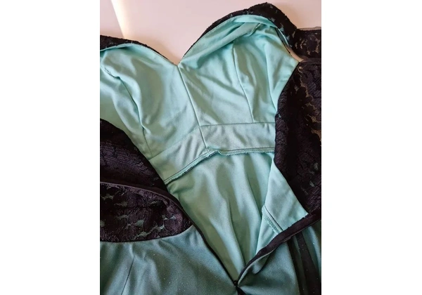 Vestido de Eventos Verde Tam M