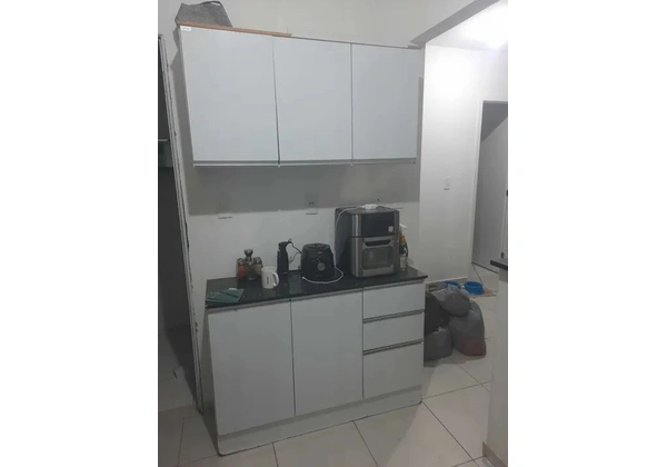 Armario de cozinha em MDP branco