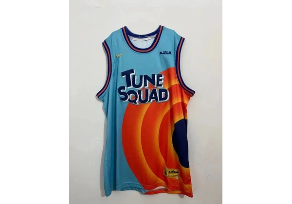 Camisa Basquete Tune Squad Importada - LeBron James