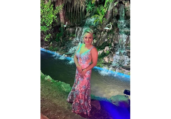 Vestidos de Festas para várias ocasiões...