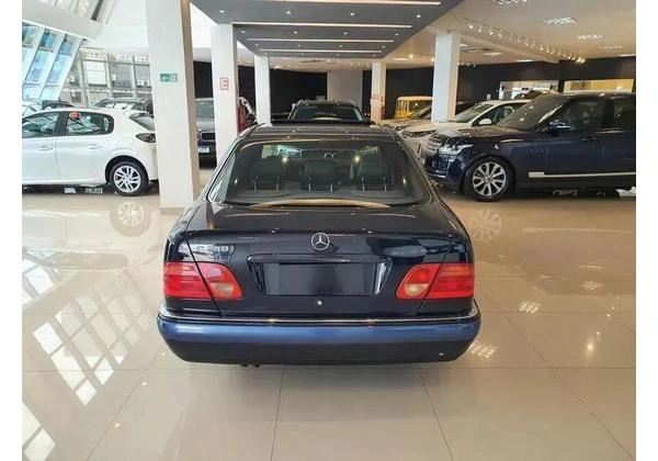 E-240 ELEGANCE AZUL 1999/1999