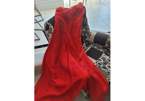 Vestido de festa vermelho