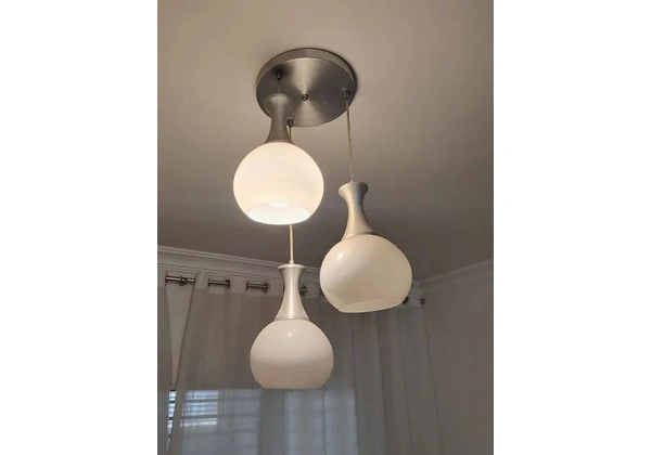 Lustre com 1 e 3 cúpulas