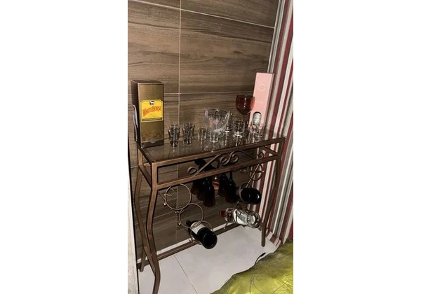 Vendo um arpoador e um divã de ferro
