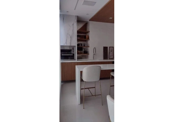 Marmores e Granitos e com ofertas de Montagens grátis no porcelanato
