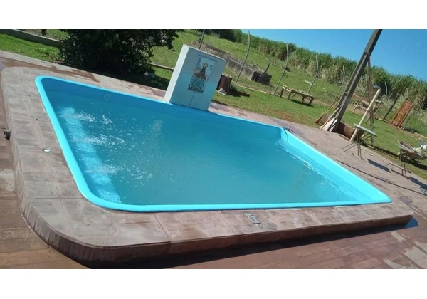 Piscina de fibra RUBÍ 5 - 5, 25X3, 05X1, 30 completo com aquecimento