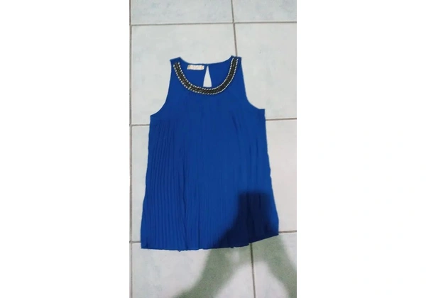 Blusa M NOVA