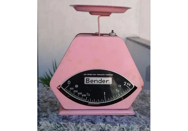 Antiga balança bender enfeite decoração