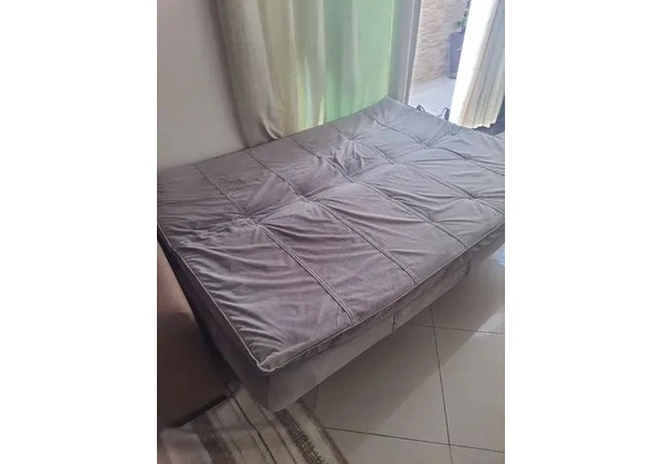 Sofa cama cinza, perfeito estado.
