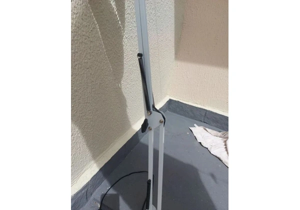 Luminária com Lupa e Led p/ Estética /Beleza