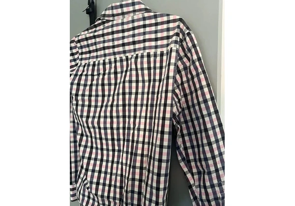 Camisa Social SergioK - Tamanho P (serve M)