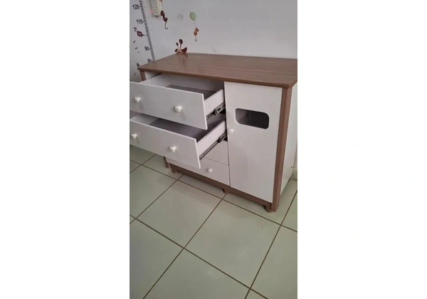 Cômoda infantil