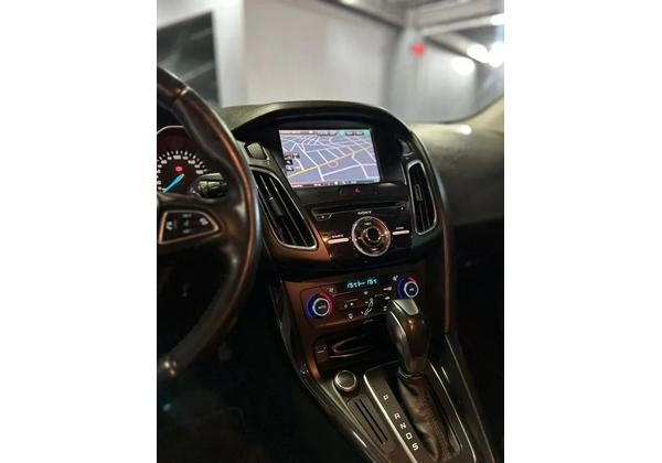 Focus Titanium Sedan