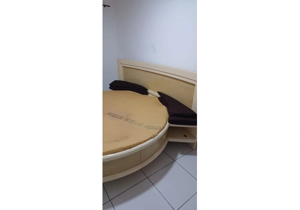 Cama de casal redonda