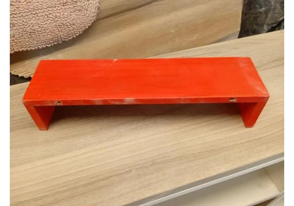 Prateleira em Madeira Laranja 10 cm x 40 cm x 10 cm