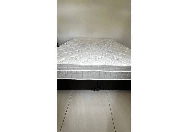 CAMA QUEEN + BOX