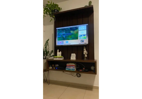 Rack todo em MDF em ótimo estado
