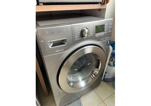 Lavadora de Roupas Samsung Eco Bubble 10, 1kg
