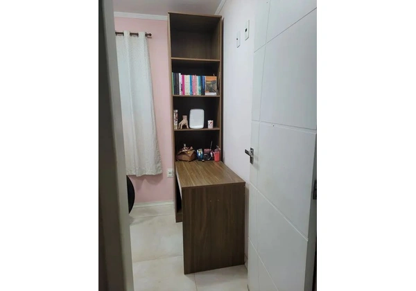 Módulo escrivaninha com gaveta