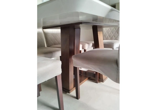 Jogo de Mesa de Jantar com 8 Cadeiras