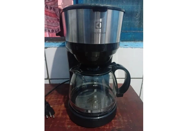 Cafeteira elétrica Electrolux 127v