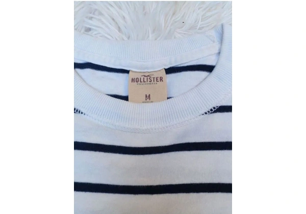 Camiseta Hollister