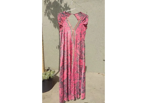 Vestido longo em seda NEHA