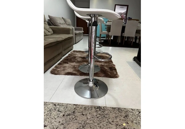 Kit 4 Cadeiras Rotatórias Estilo Banco de Bar