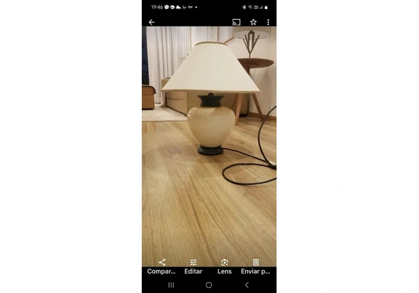 Abajur de cerâmica de mesa importada