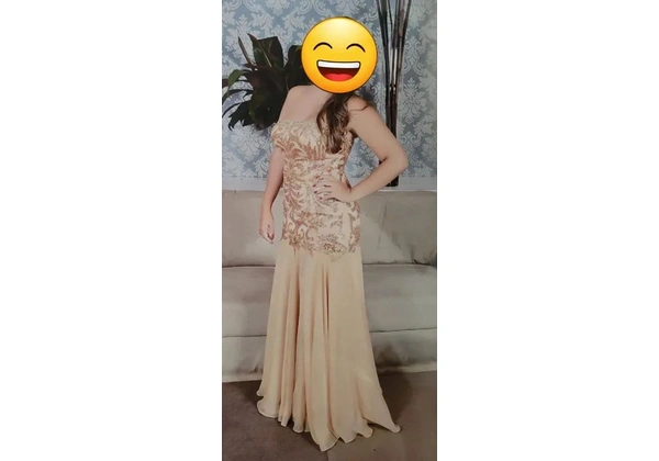 Vestido de festa bordado