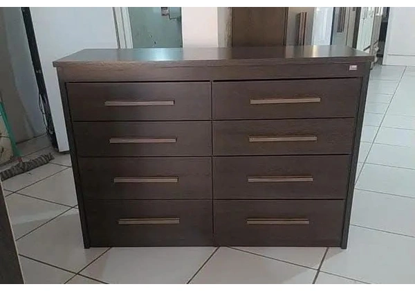 CÔMODA LINDA