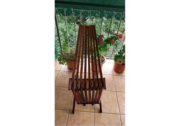 Cadeira em Madeira